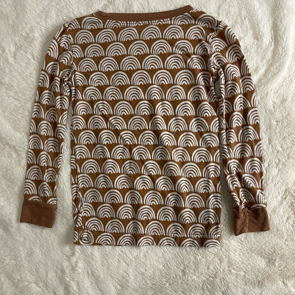 Little Sleepies rainbow top - Picture 3 of 3